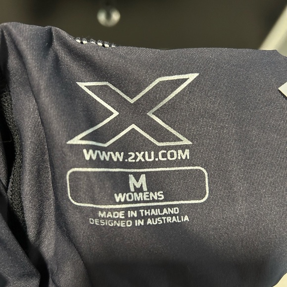 2XU women’s compression tights - Picture 3 of 3